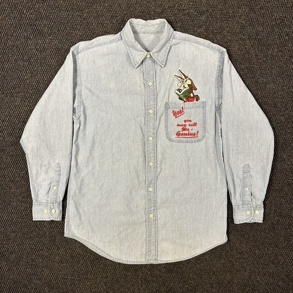 Vintage Warner Bros Wile E. Coyote Looney Tunes Chambray Shirt Men M Embroidered